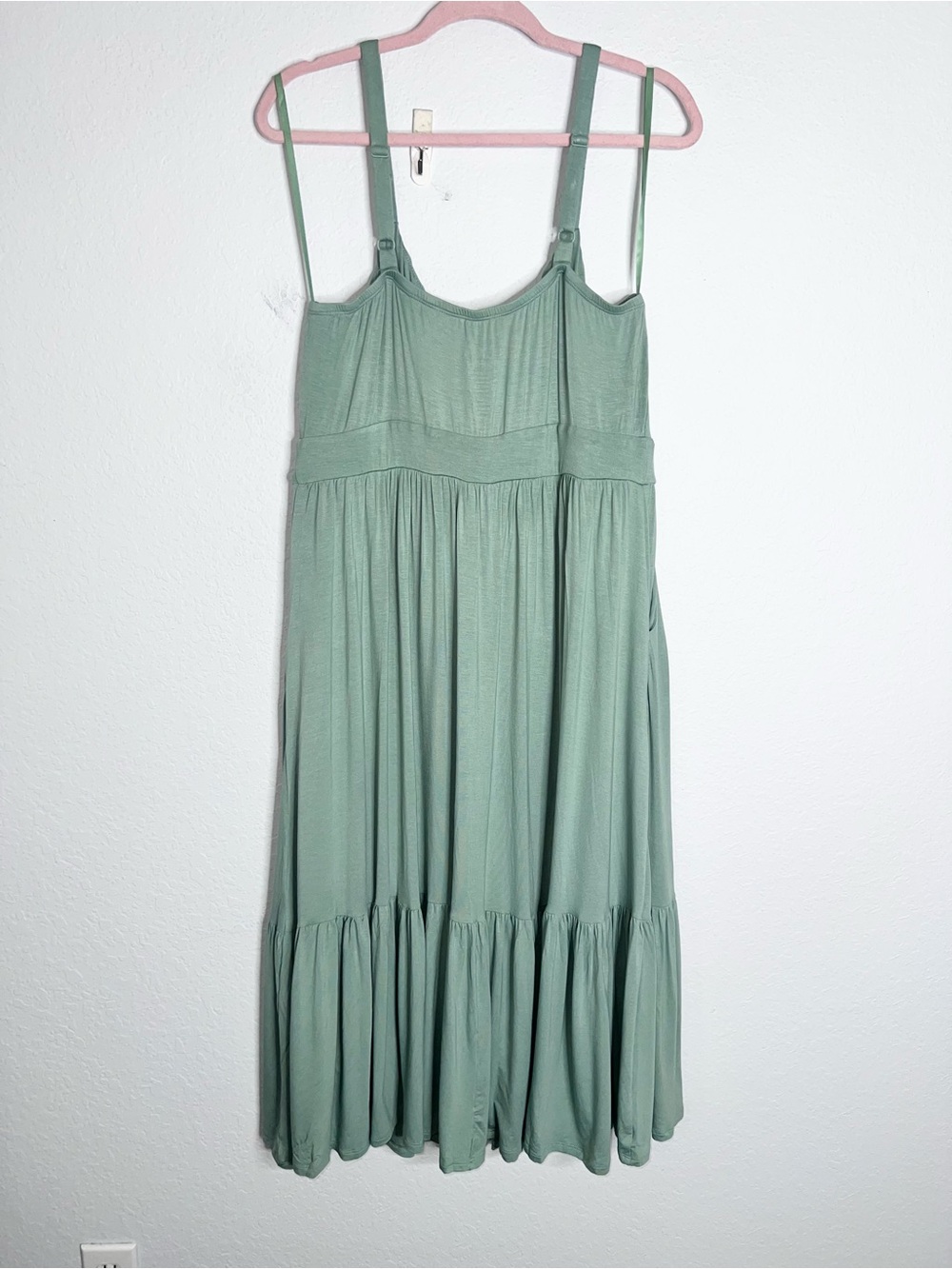 Torrid Tiered Maxi Dress Women’s 1X 14 16 Green Soft Comfy  B27 - Picture 4 of 8